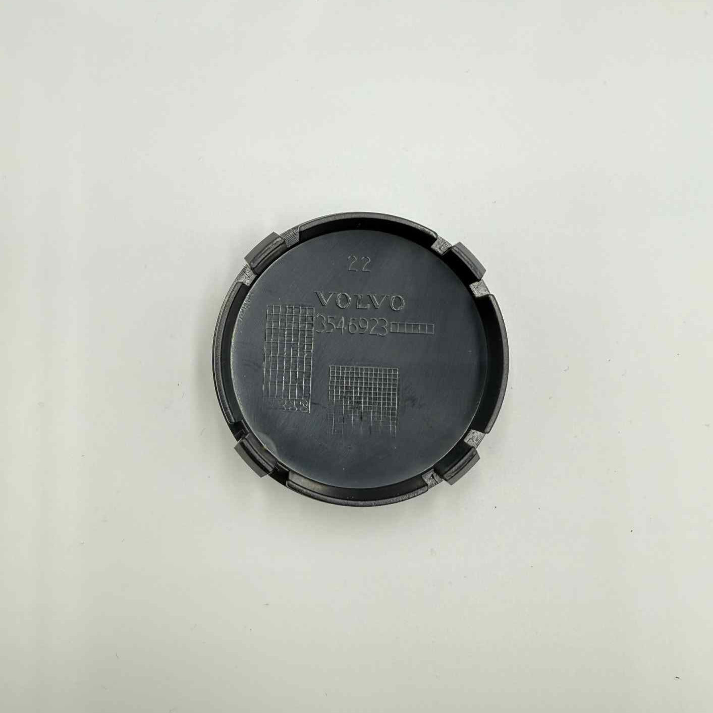 Set of 4 Volvo Wheel Center Caps 64mm (2.52") – Silver & Blue