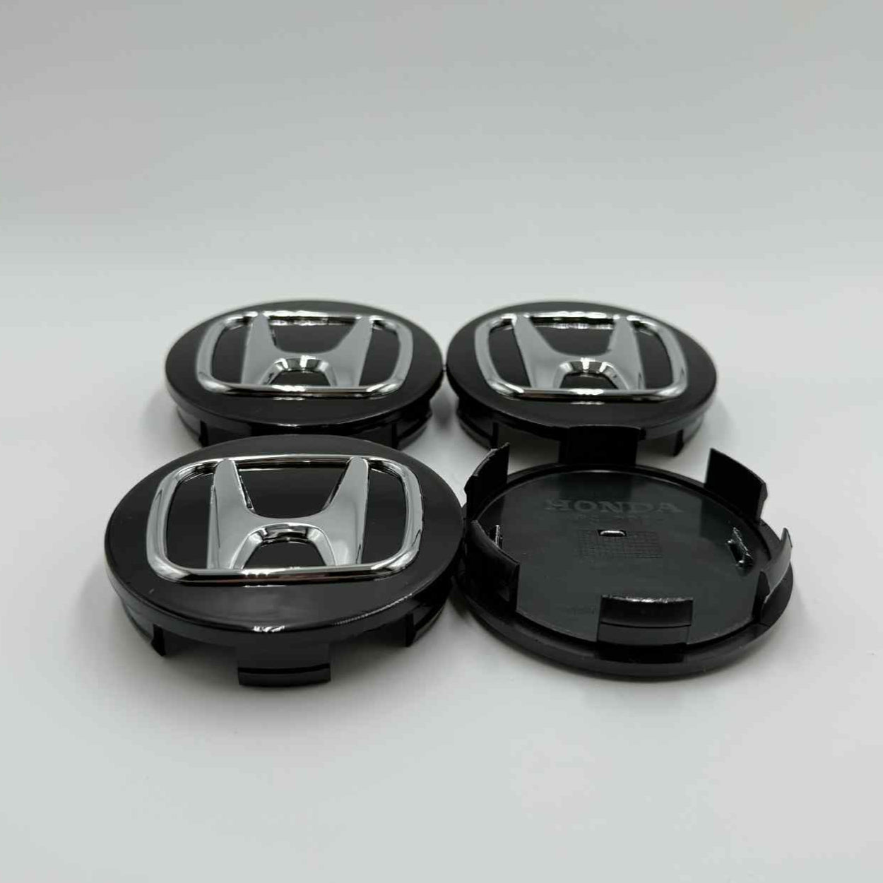 4pcs 69mm / 2.72" Black Honda Center Caps