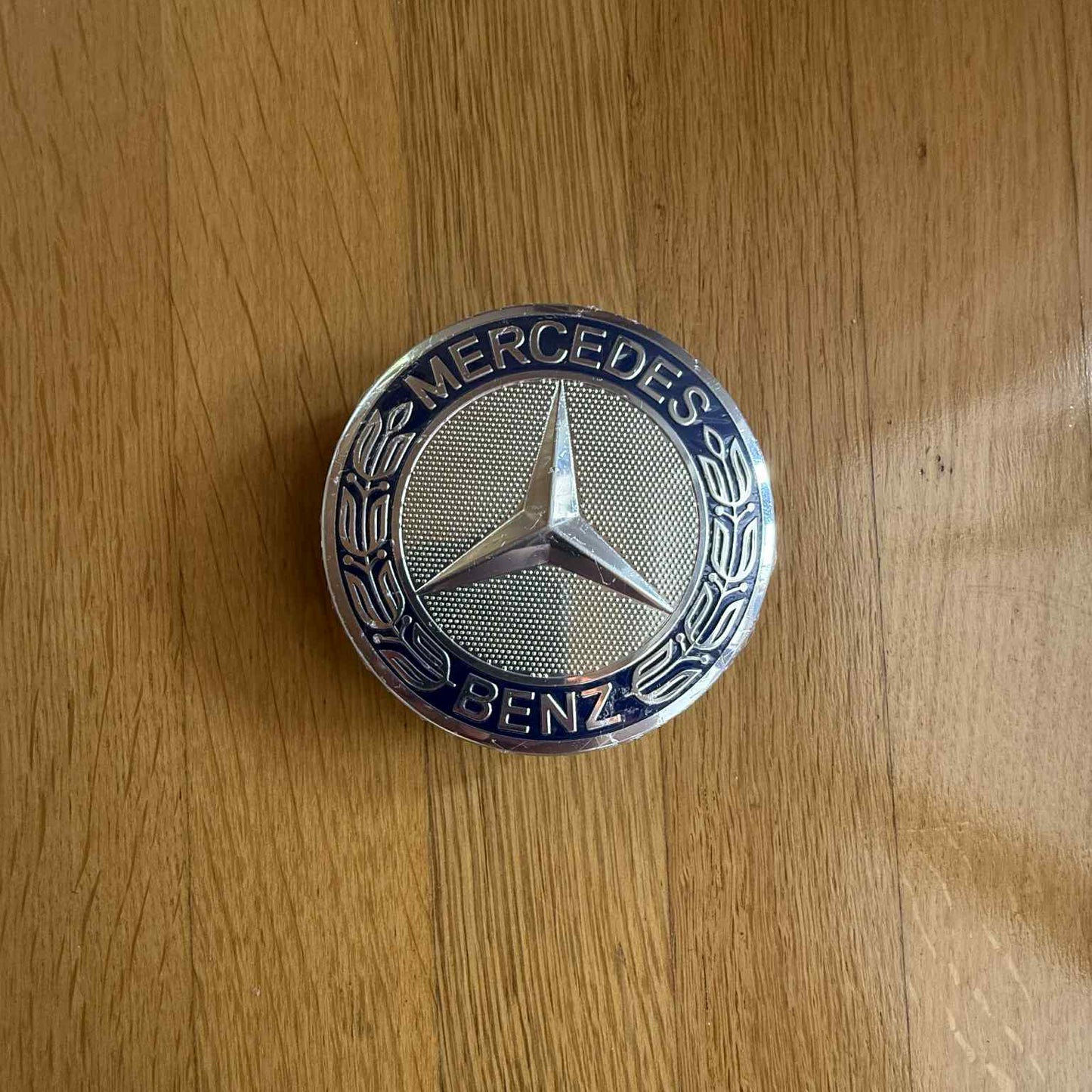 4pcs Mercedes-Benz Wheel Center Caps 75mm – Chrome Snap-In Covers