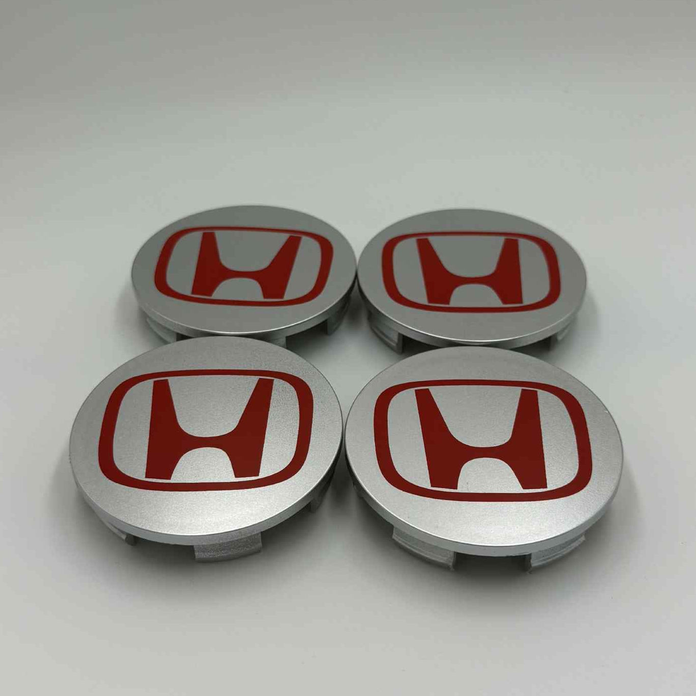 4pcs Honda Wheel Center Caps 69mm – Silver & Red Snap-In Rim Covers