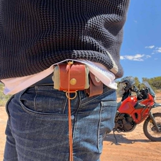 2Wheels Beltbag – Waxed Canvas Motorcycle Pouch | Foldable Foraging & Tool Bag for Riders and Camping