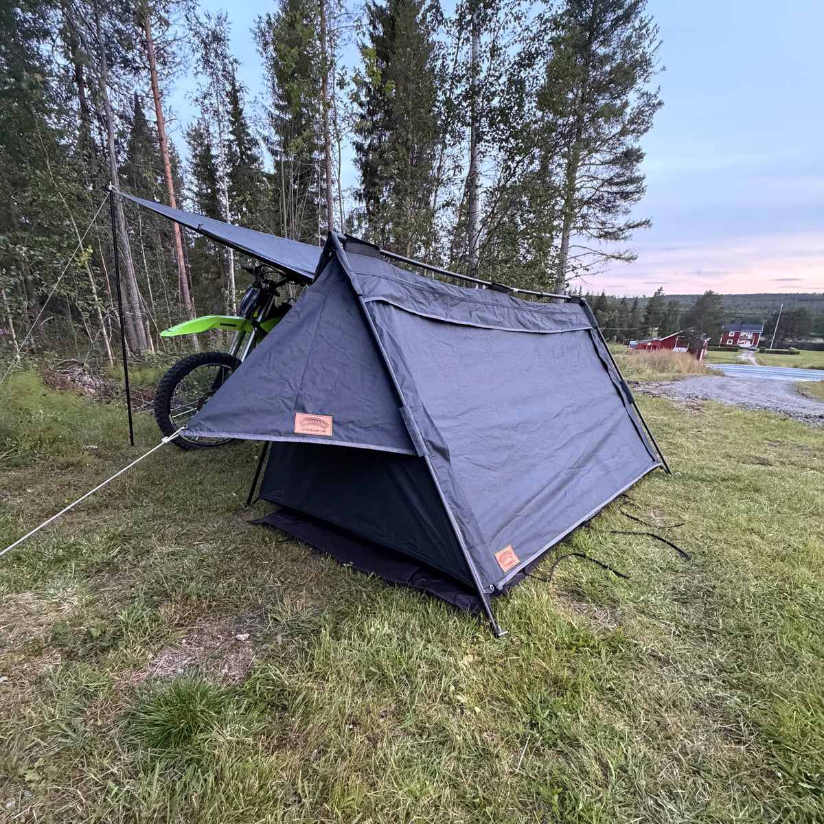 PREORDER 2RUNNER – 2 Person Motorcycle Camping System