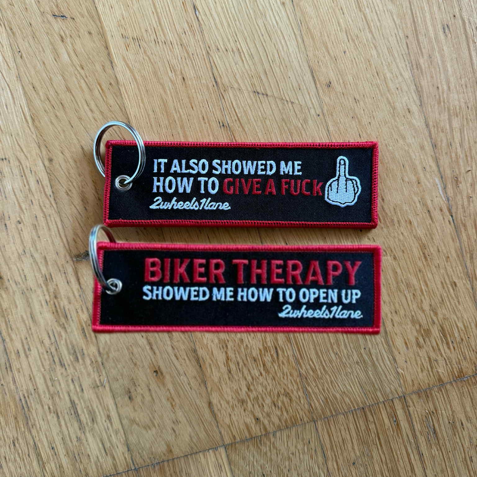 Motorcycle Key Tag – ‘Biker Therapy’ (13cm x 4cm) – 2Wheels1Lane