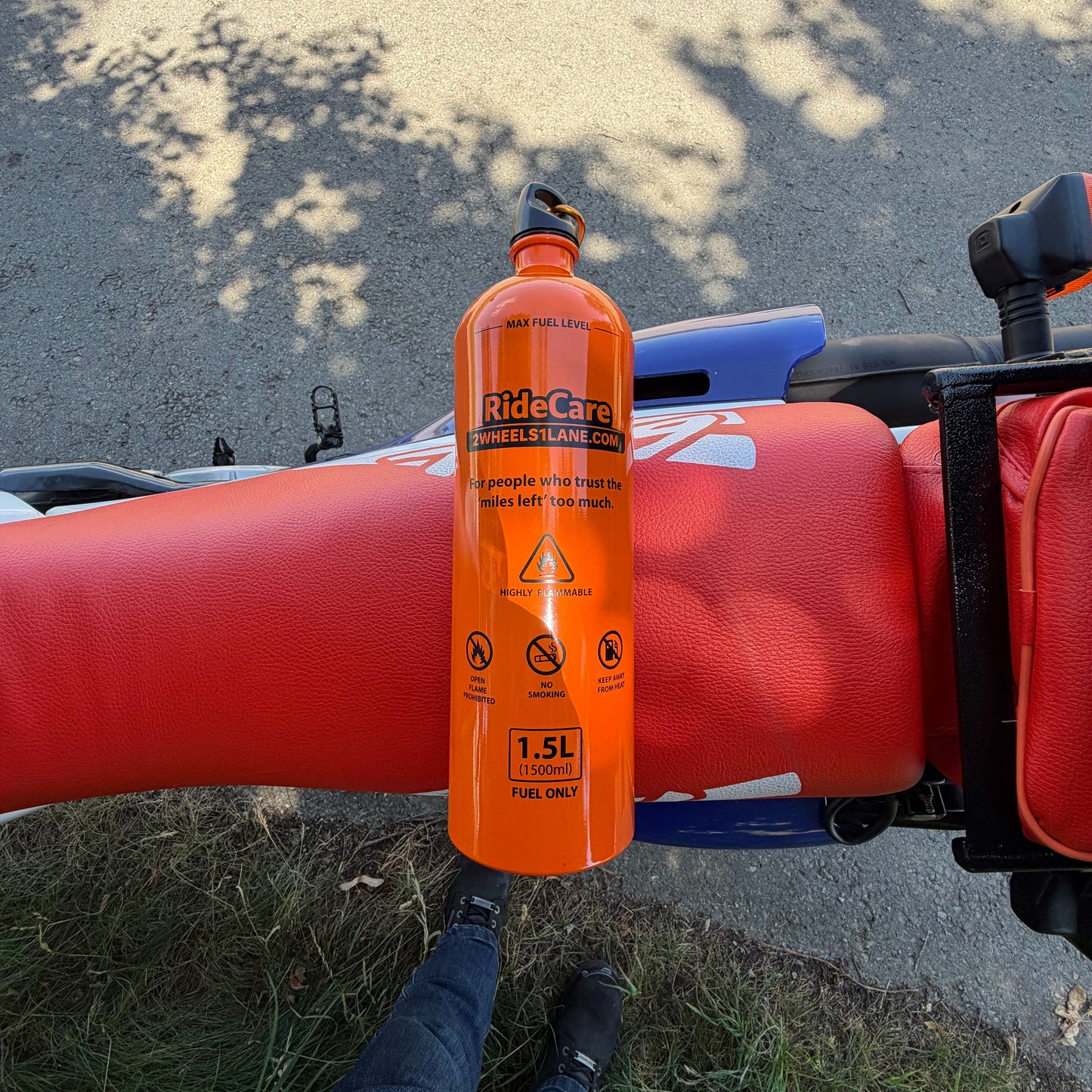 RideCare™ Emergency Motorcycle Fuel Bottle – 1.5L (50.7 fl oz) Aluminum Fuel Container