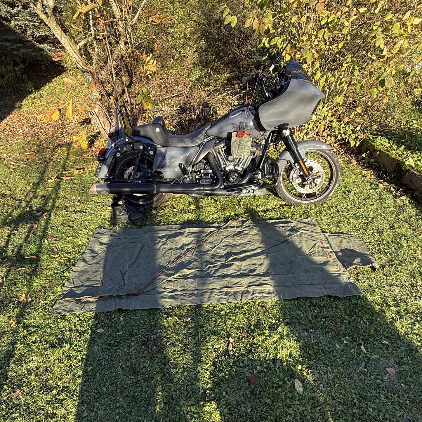 The Nomad – Waxed Canvas Motorcycle Camping Sleeping Bag Cover | Waterproof 3-Season Biker Bedroll for Outdoor & Bushcraft Adventure