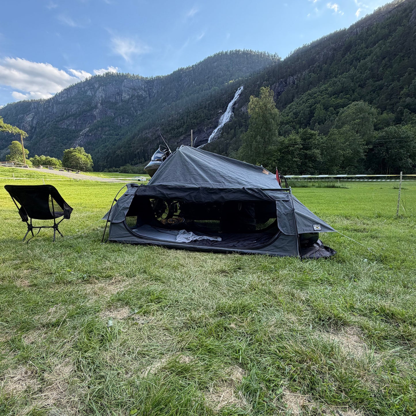 2Wheels1Lane OUTLAW Motorcycle Camping Tent