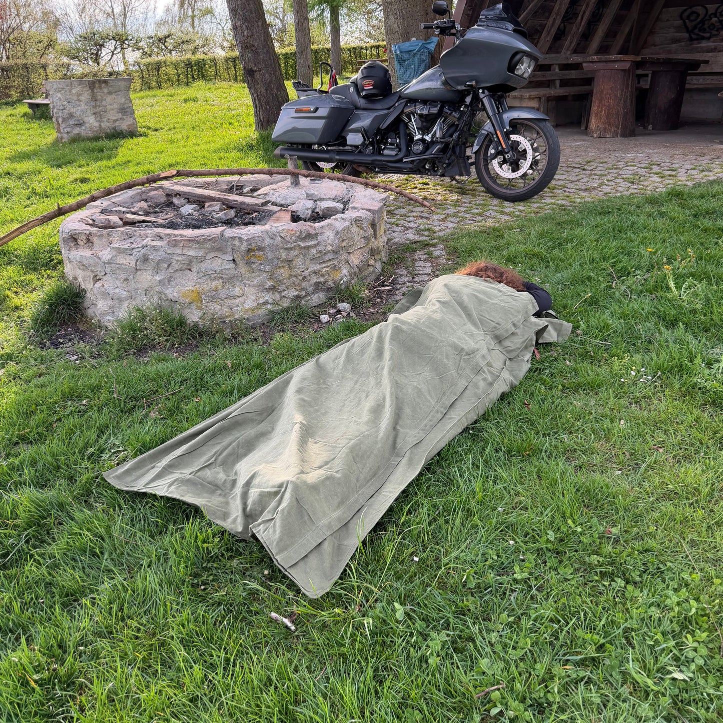 Nomad – Waxed Canvas Motorcycle Camping Bedroll | Waterproof 3-Season Biker Bedroll for Outdoor & Bushcraft Adventure