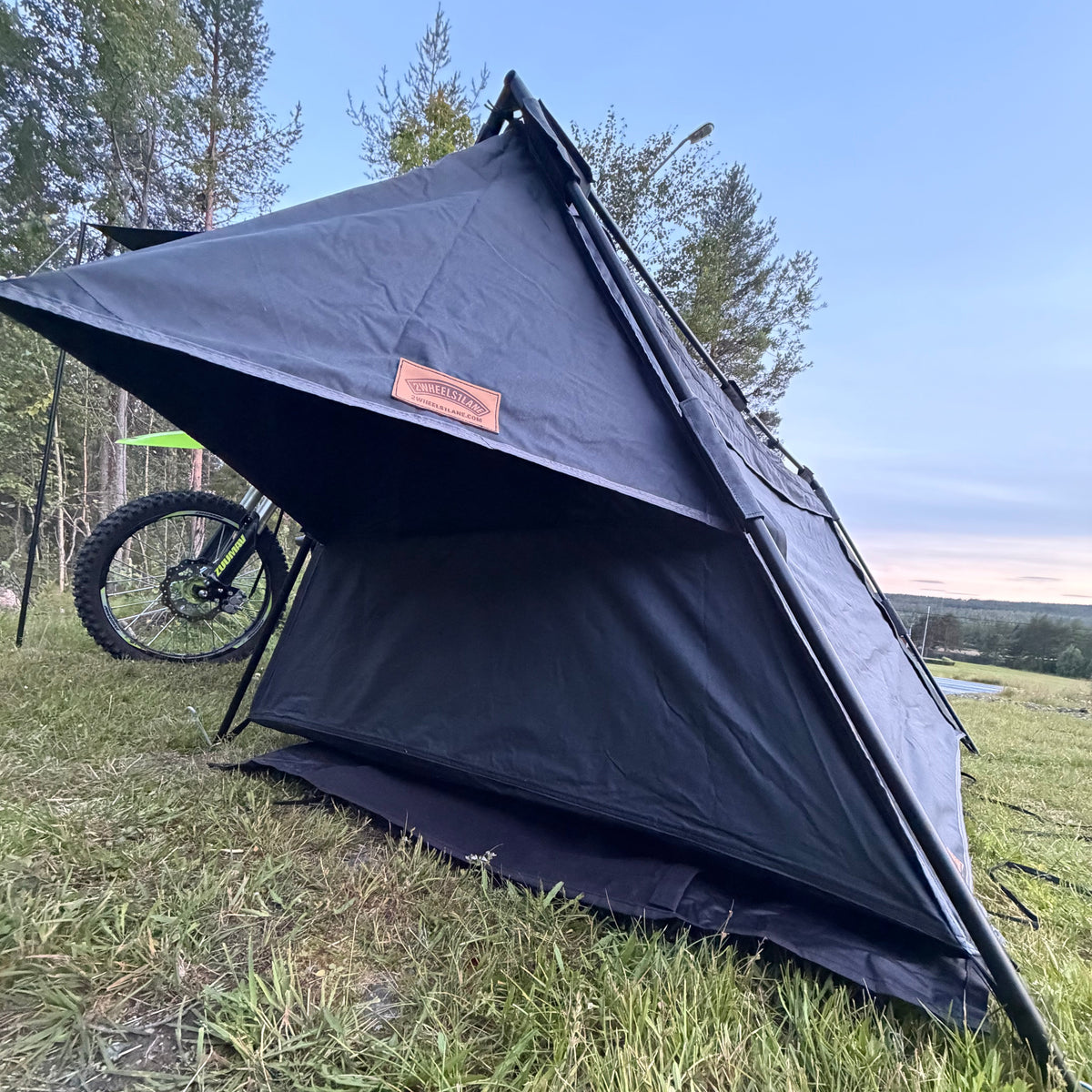 PREORDER 2RUNNER – 2 Person Motorcycle Camping System