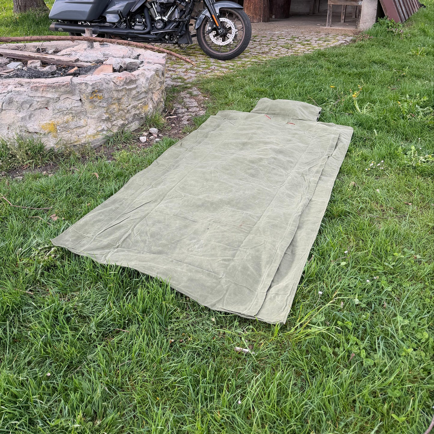 Nomad – Waxed Canvas Motorcycle Camping Bedroll | Waterproof 3-Season Biker Bedroll for Outdoor & Bushcraft Adventure
