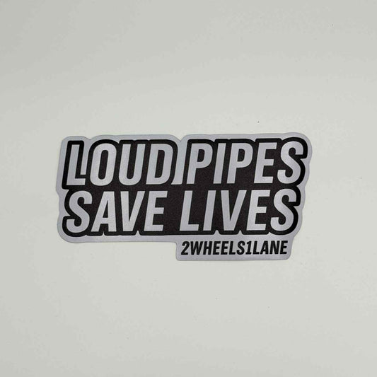 Loud Pipes Save Lives – Magnetic Metal Sign (15 × 7.5 cm) – Biker Garage & Motorcycle Decor