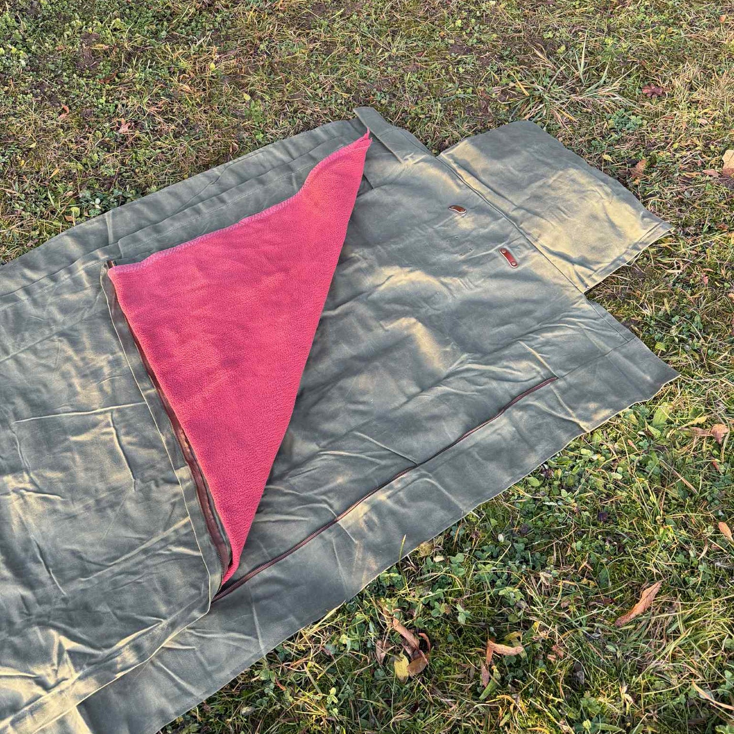 PREORDER The Nomad – Waxed Canvas Motorcycle Camping Bedroll | Waterproof 3-Season Biker Bedroll for Outdoor & Bushcraft Adventure