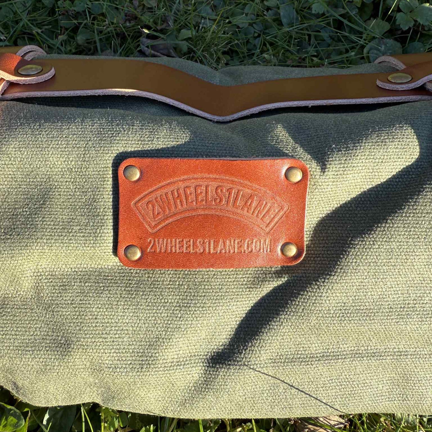 The Nomad – Waxed Canvas Motorcycle Camping Sleeping Bag Cover | Waterproof 3-Season Biker Bedroll for Outdoor & Bushcraft Adventure