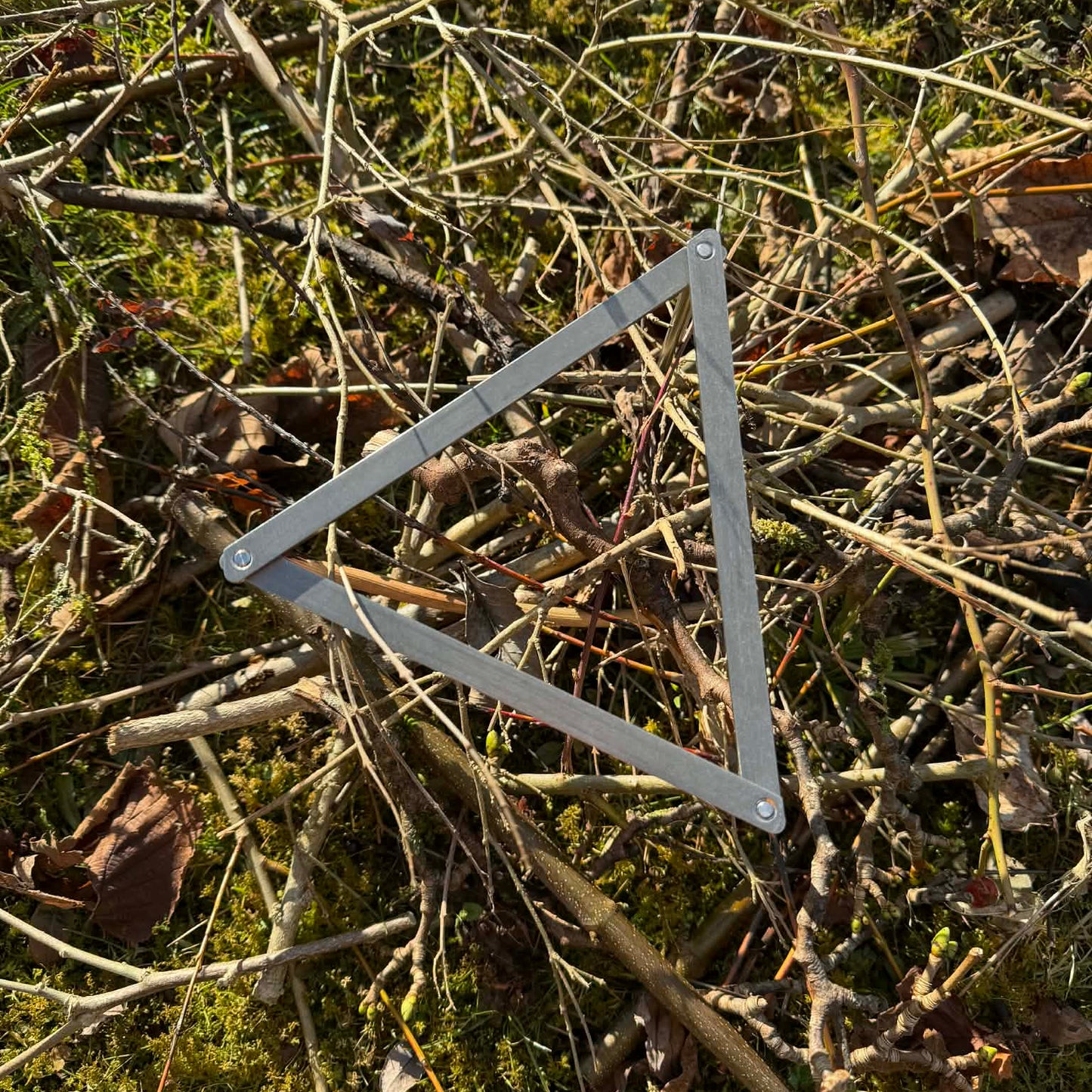 The Outlander Fire Stand, Stainless Steel Camping Tripod Stove Rack