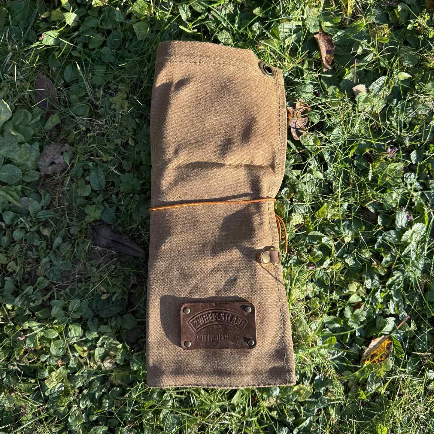 Waterproof Waxed Canvas Tool Roll – Durable Organizer for Camping & Outdoor Gear