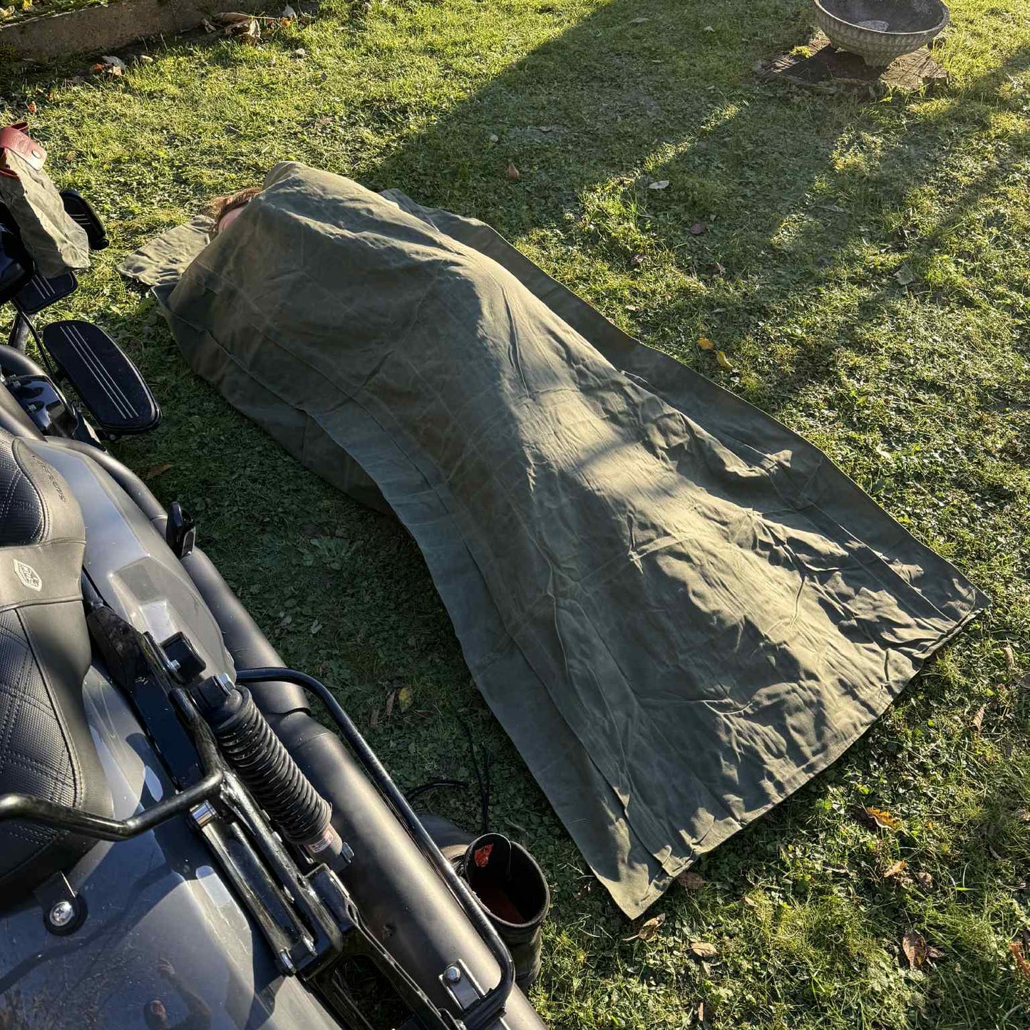 The Nomad – Waxed Canvas Motorcycle Camping Sleeping Bag Cover | Waterproof 3-Season Biker Bedroll for Outdoor & Bushcraft Adventure